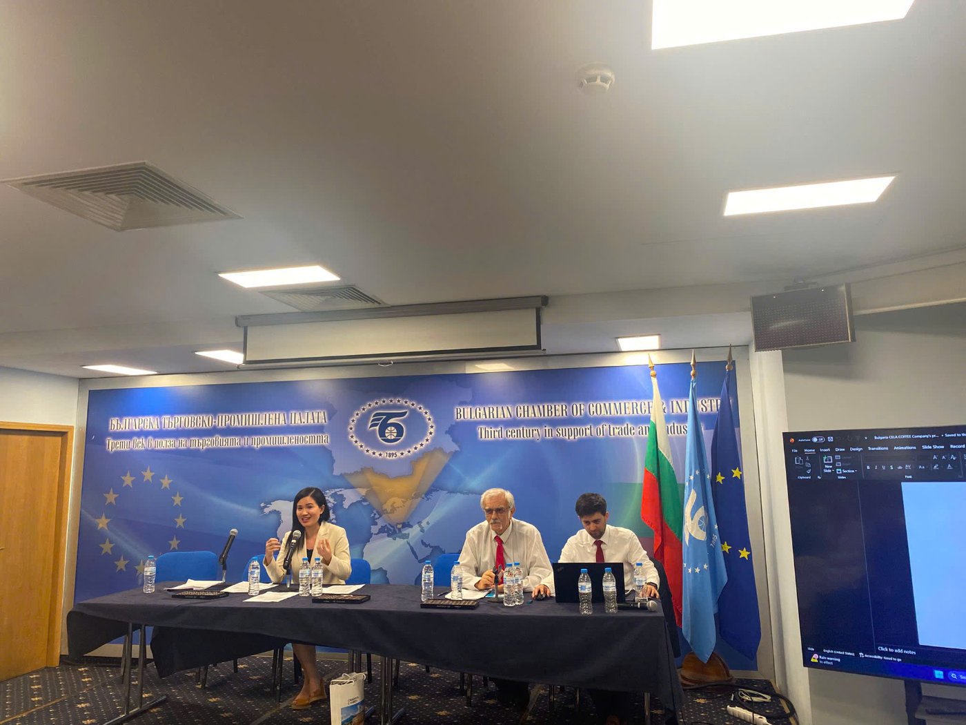 Cuc phát biểu tại Bulgarian Chamber of Commerce